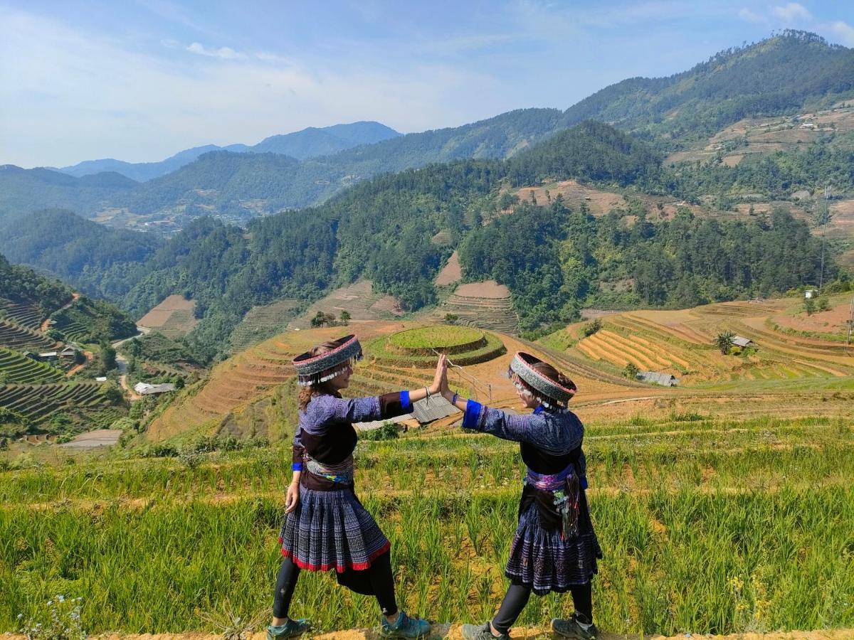 Indigenous Homestay- Trek- Food- Bus Mu Cang Chai Экстерьер фото