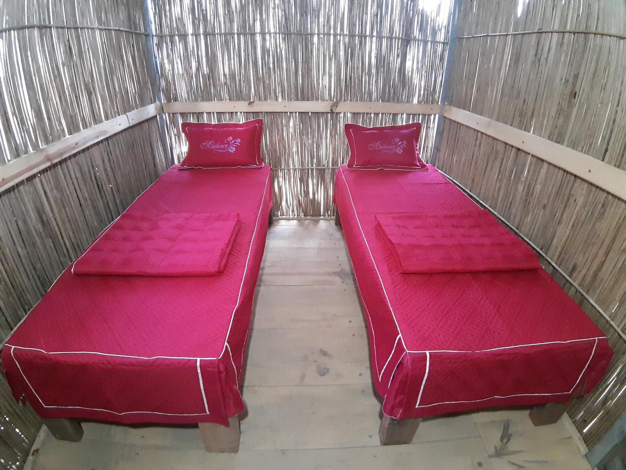 Indigenous Homestay- Trek- Food- Bus Mu Cang Chai Экстерьер фото