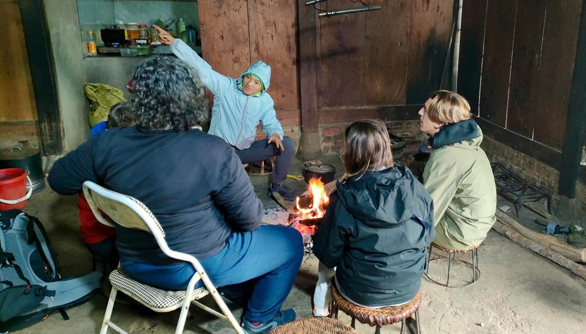 Indigenous Homestay- Trek- Food- Bus Mu Cang Chai Экстерьер фото